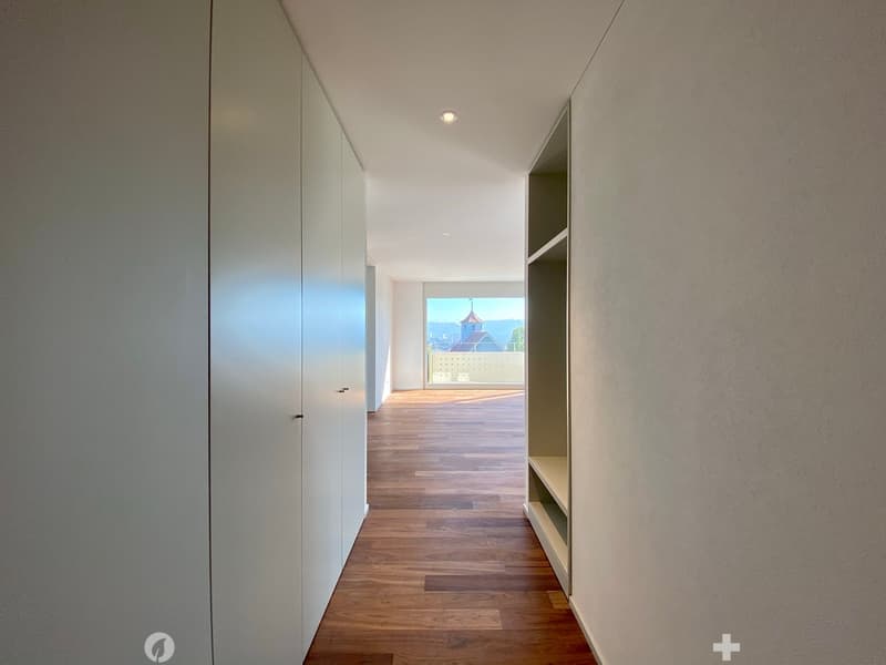 Helle 3.5-Zimmerwohnung mit Weitblick (7)
