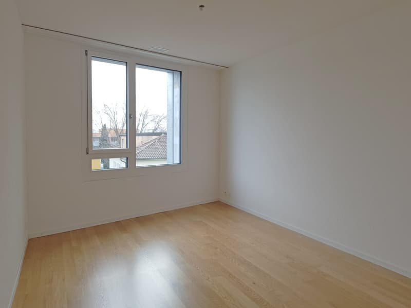 Wohnen im Minergie-Standard - helle, moderne Wohnung in gepflegter Umgebung (10)