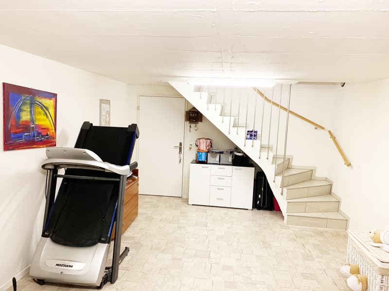 Neuwertig, trendig und exklusiv - Ihre Gartenwohnung in Rümlang (8)