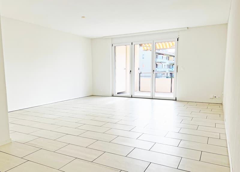 Neuwertig, trendig und exklusiv - Ihre Gartenwohnung in Rümlang (4)