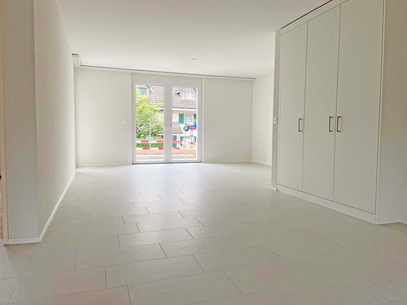 Grosszügige 3 ½-Zimmerwohnung in Oberhasli mit Sitzplatz (2)