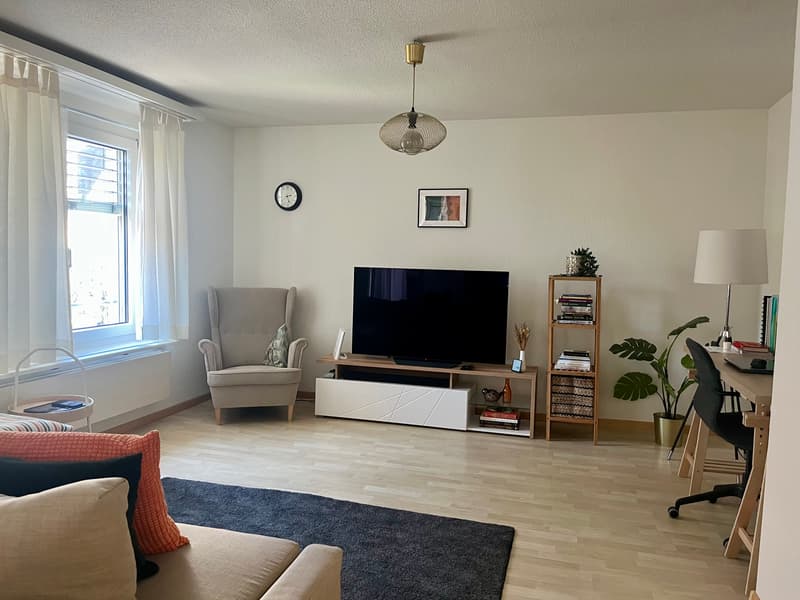 Wohnung an Top Lage nähe Zentrum Dorflinde (3)