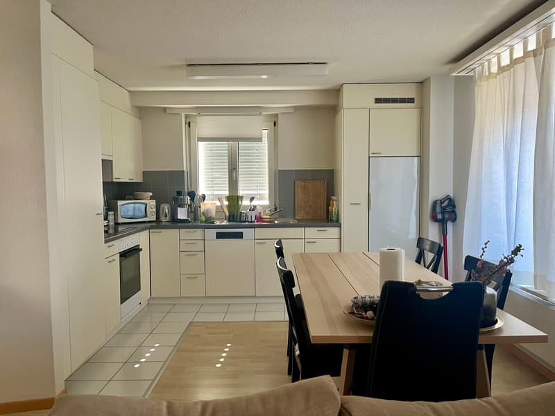 Wohnung an Top Lage nähe Zentrum Dorflinde (2)