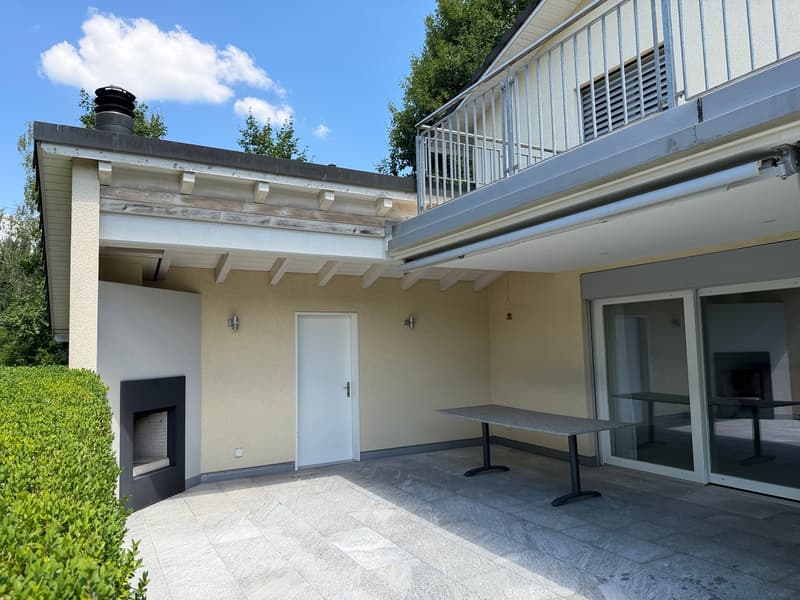 Wohnparadies mit Wintergarten und Doppelgarage (11)