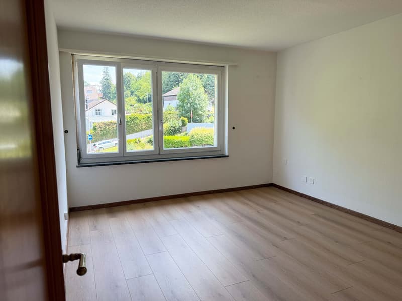 Helle Wohnung mit Cheminée (4)