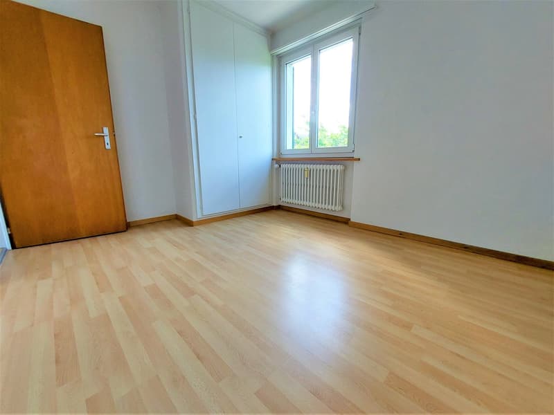 Charmante 3-Zimmer-Dachwohnung in Münchenbuchsee (8)