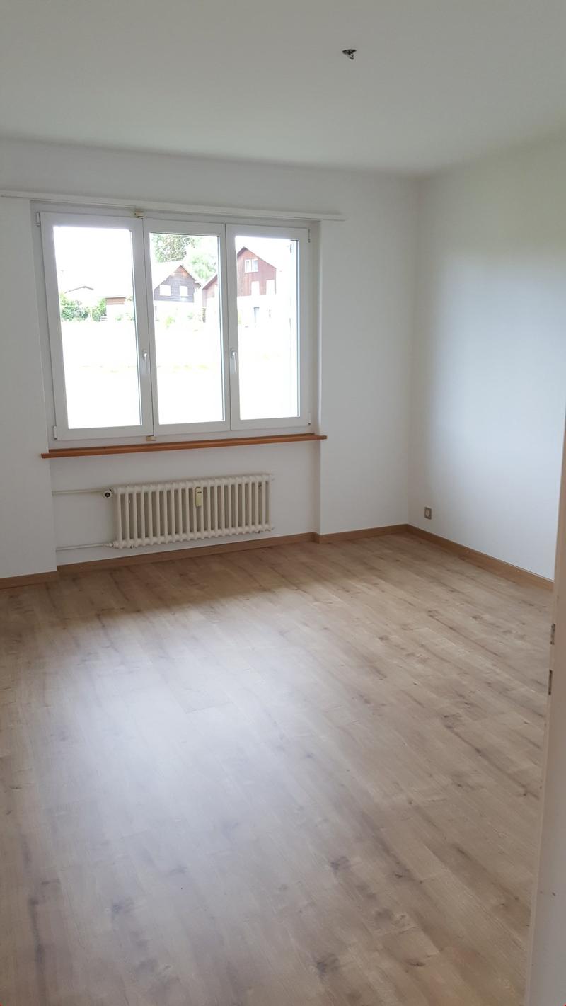 Charmante 3-Zimmer-Dachwohnung in Münchenbuchsee (7)