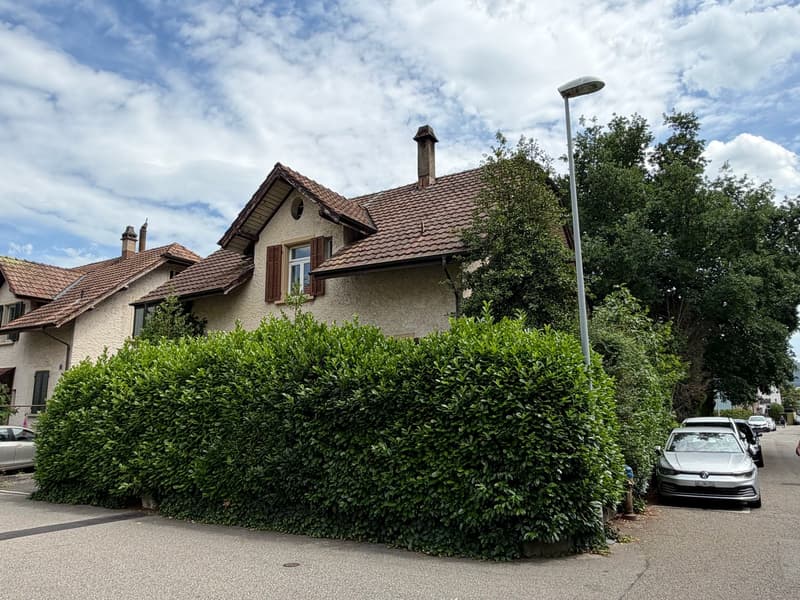 Wohnen im Grünen: Charmantes 5.5-Zimmer-Einfamilienhaus mit Garten (15)