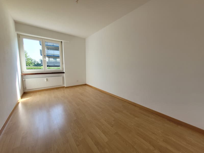 preiswerte 4.5-Zimmer-Wohnung mit Balkon in Gunzgen (4)