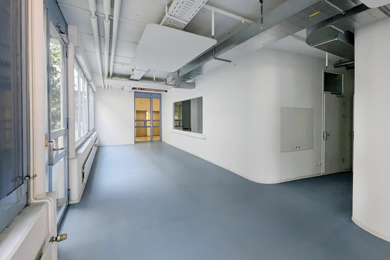 Showroom/Espace de bureau (9)