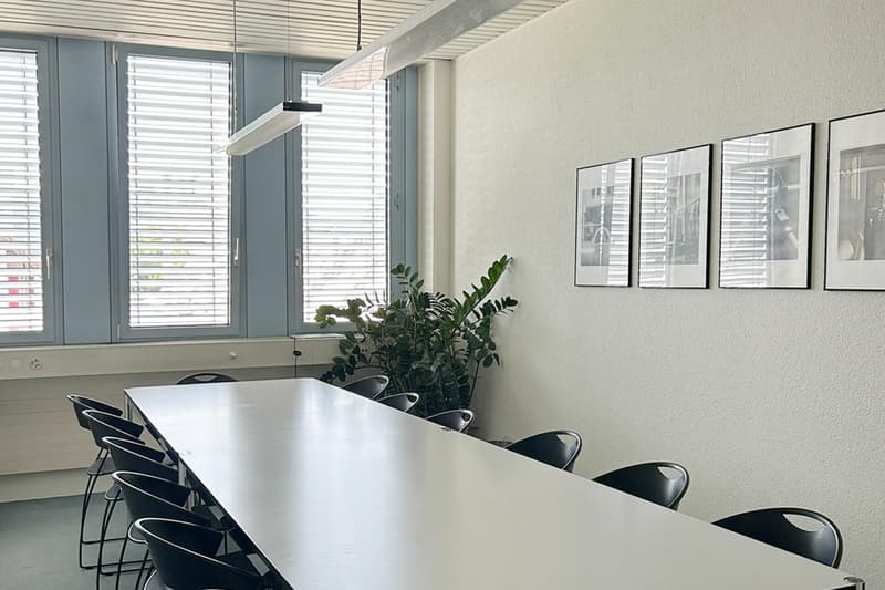 Bürofläche mit Küchenzeile an verkehrsgünstiger Lage (5)