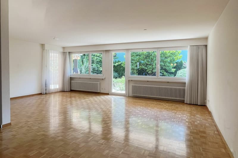 Einfamilienhaus mit Garten in einem ruhigen Wohnquartier (2)