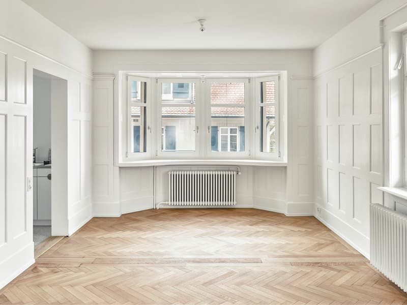 Einfamilienhaus mit Umschwung und Sicht auf die Stadt Baden (3)