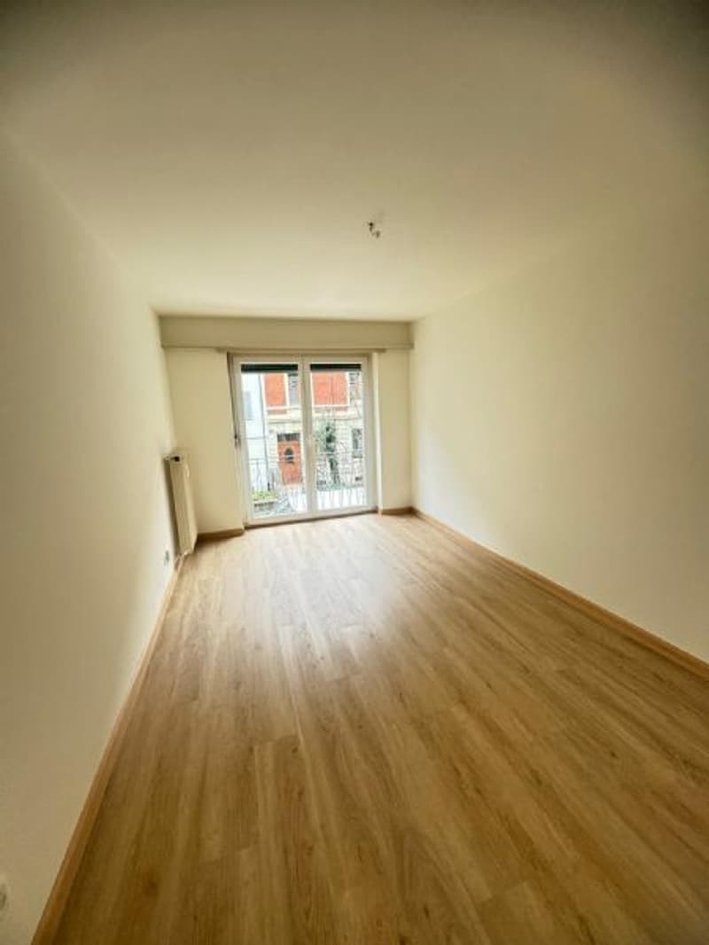 Schöne und helle 3-Zimmerwohnung nähe Rhein (4)