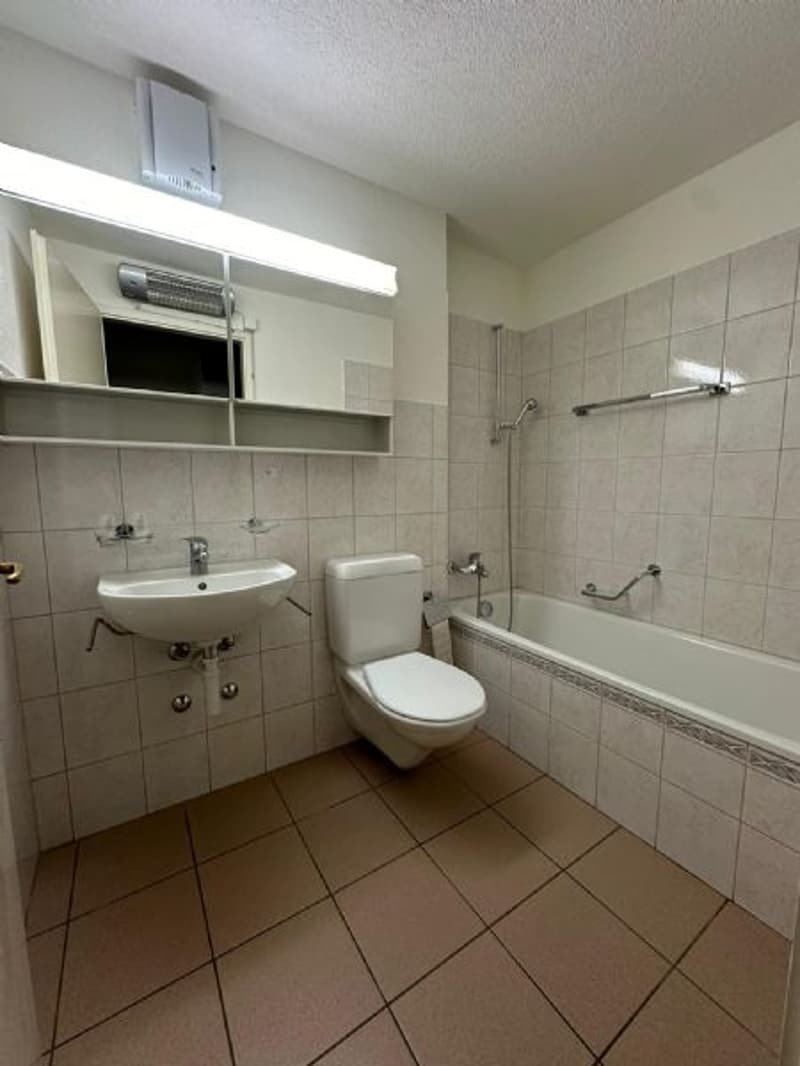 Schöne und helle 3-Zimmerwohnung nähe Rhein (5)