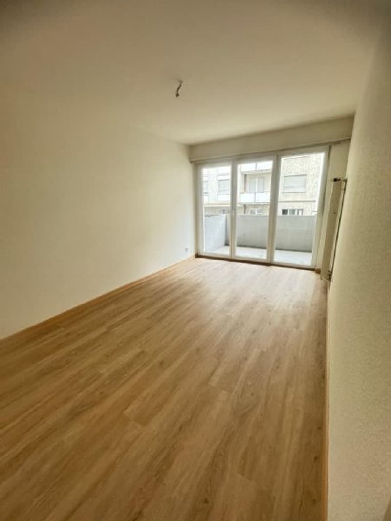 Schöne und helle 3-Zimmerwohnung nähe Rhein (2)