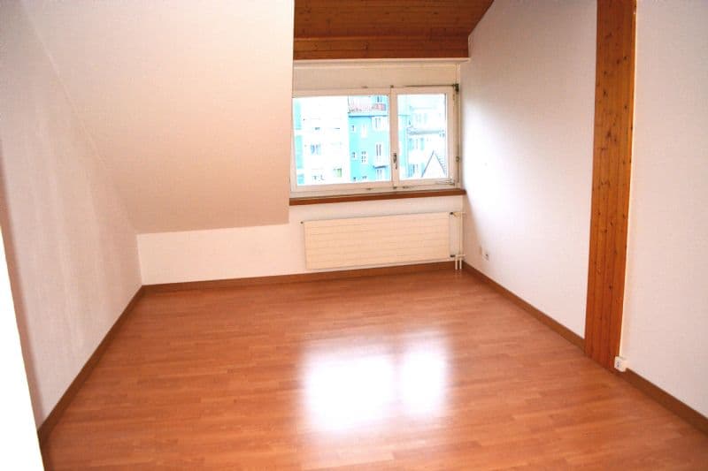 2,5-Zimmerdachwohnung nähe Bahnhof (5)