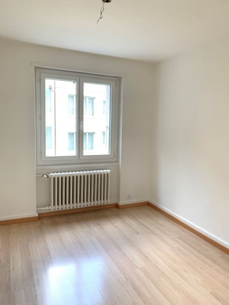 Wohnung direkt am Bahnhof zu vermieten (5)