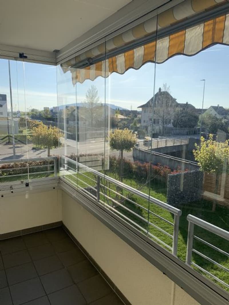 Helle 4.5 Zimmerwohnung zu vermieten (4)