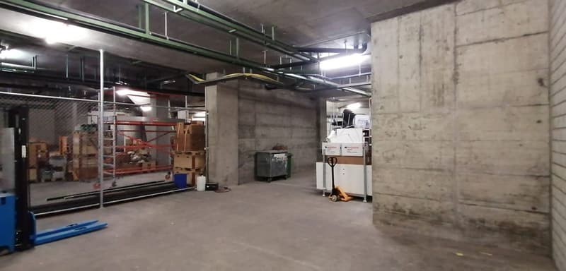 32 m² offene Lagerfläche im 2. Untergeschoss (2)