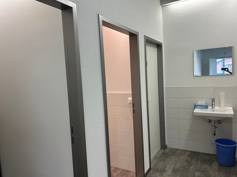 Modernes Büro im 1. OG an zentraler Lage in Wangen b. Olten – sofort verfügbar (9)
