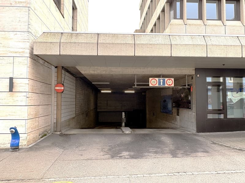 Posto auto in garage automatico a Olten presso "Römerhof" centrale & comoda (5)