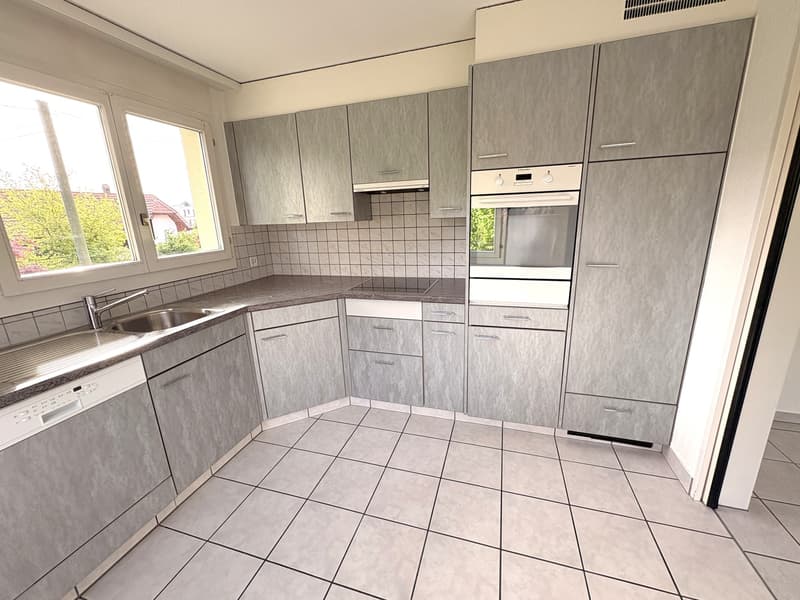 Helle 4.5-Zimmerwohnung mit großem Balkon in Niederbipp (7)