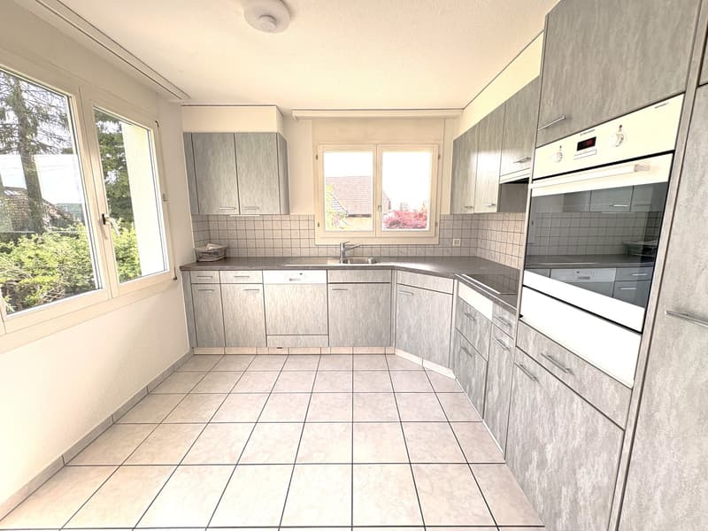 Helle 4.5-Zimmerwohnung mit großem Balkon in Niederbipp (6)