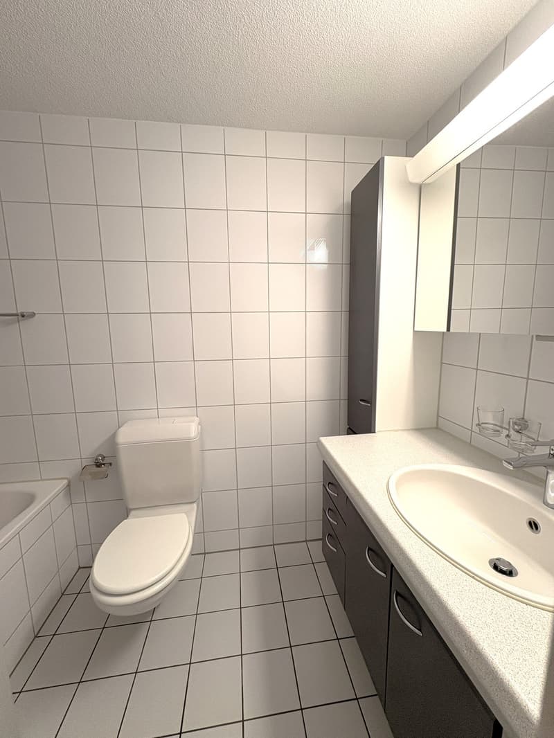 Schöne 3.5-Zimmerwohnung mit Balkon und eigenem Waschturm in Häusernmoos, Emmental (7)