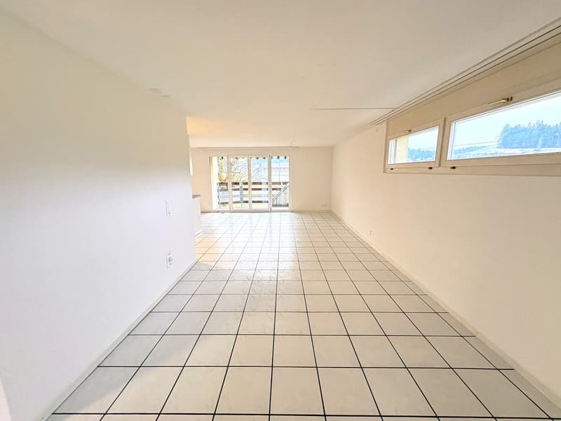 Schöne 3.5-Zimmerwohnung mit Balkon und eigenem Waschturm in Häusernmoos, Emmental (4)