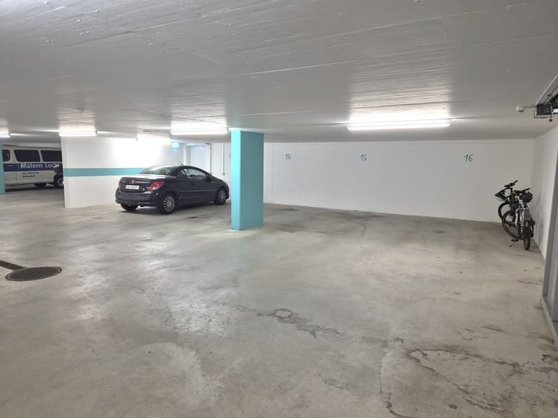 Einstellhallenplätze zu vermieten (4)