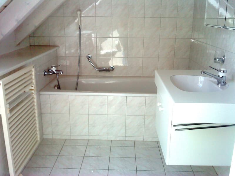 Helle 4.5-Zimmerwohnung mit großem Balkon in Niederbipp (8)