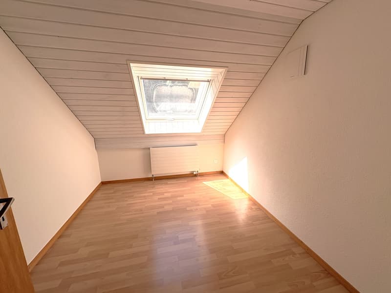 Attraktive 3.5-Zimmer-Attikawohnung mit grosser Terrasse in Oensingen (5)