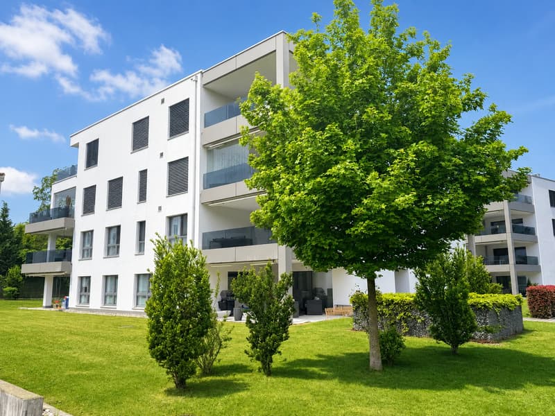 Exklusive 2.5-Zimmer-Wohnung mit grosser Balkonfläche 36,5 m2 (1)