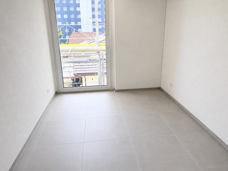 Erstvermietung 2026 Moderne 3.5-Zimmerwohnung mit hochwertigem Ausbaustandard (13)