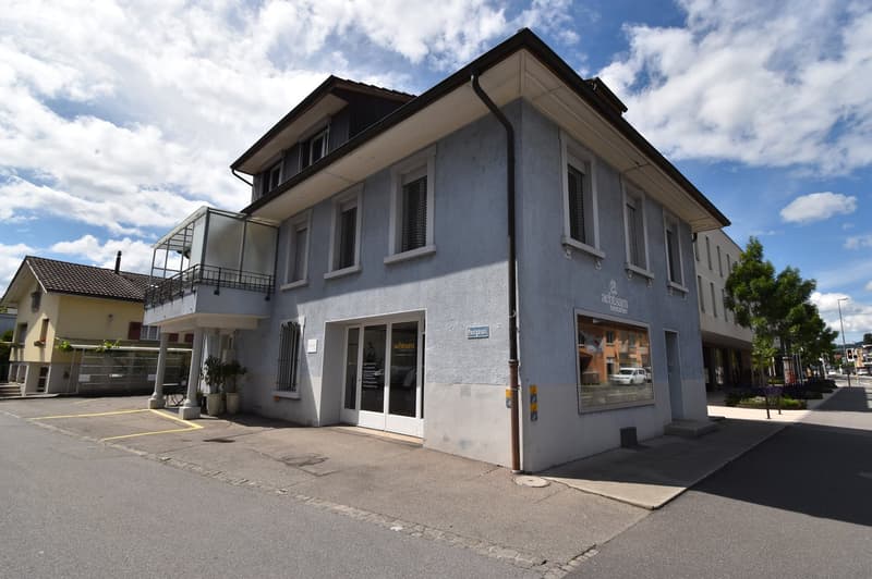 Immeuble d'habitation et de commerce rentable à Thoune - Situé au centre avec potentiel Airbnb (2)