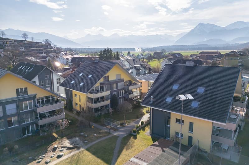 Stilvoll wohnen, entspannt leben - Ihre 3.5-Zimmer-Oase in Thierachern (18)