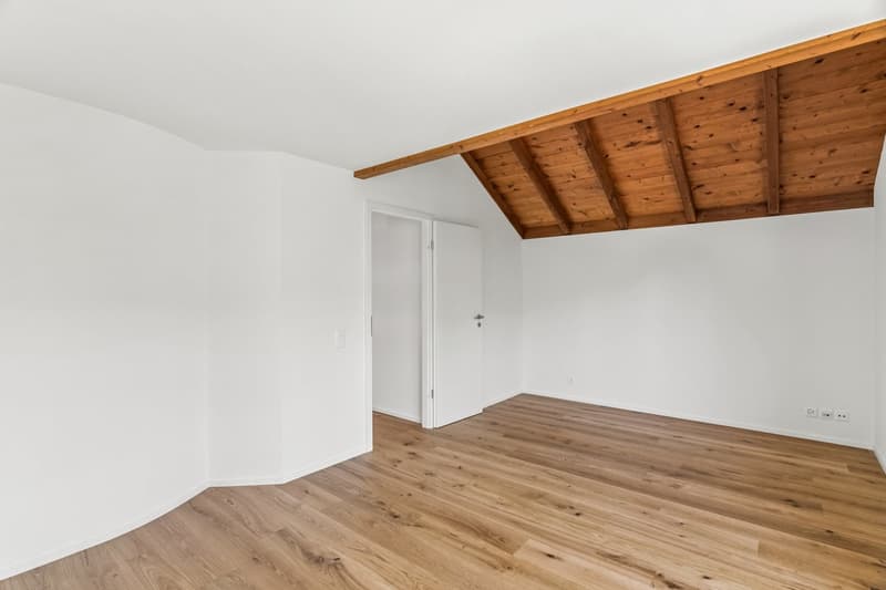Adlatus AG | Familienfreundliches saniertes Einfamilienhaus (6)