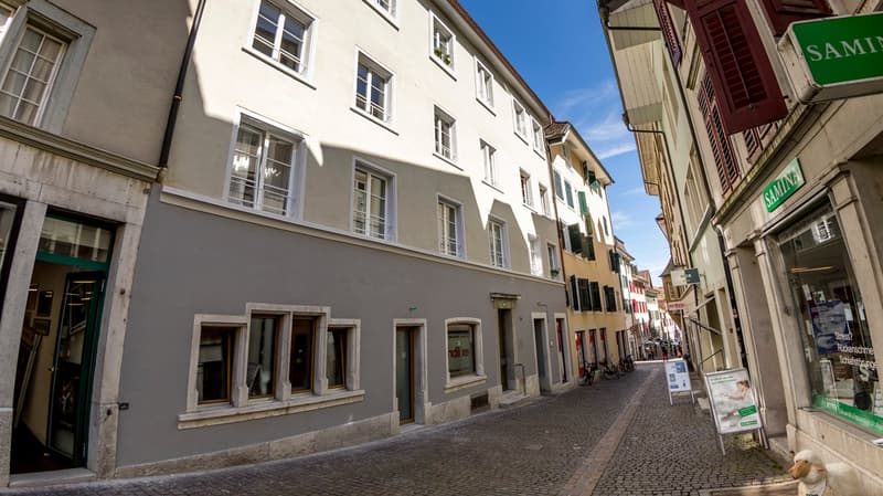 Mitten in der Altstadt - Grosse WG-Wohnung mit separaten Badezimmern (9)