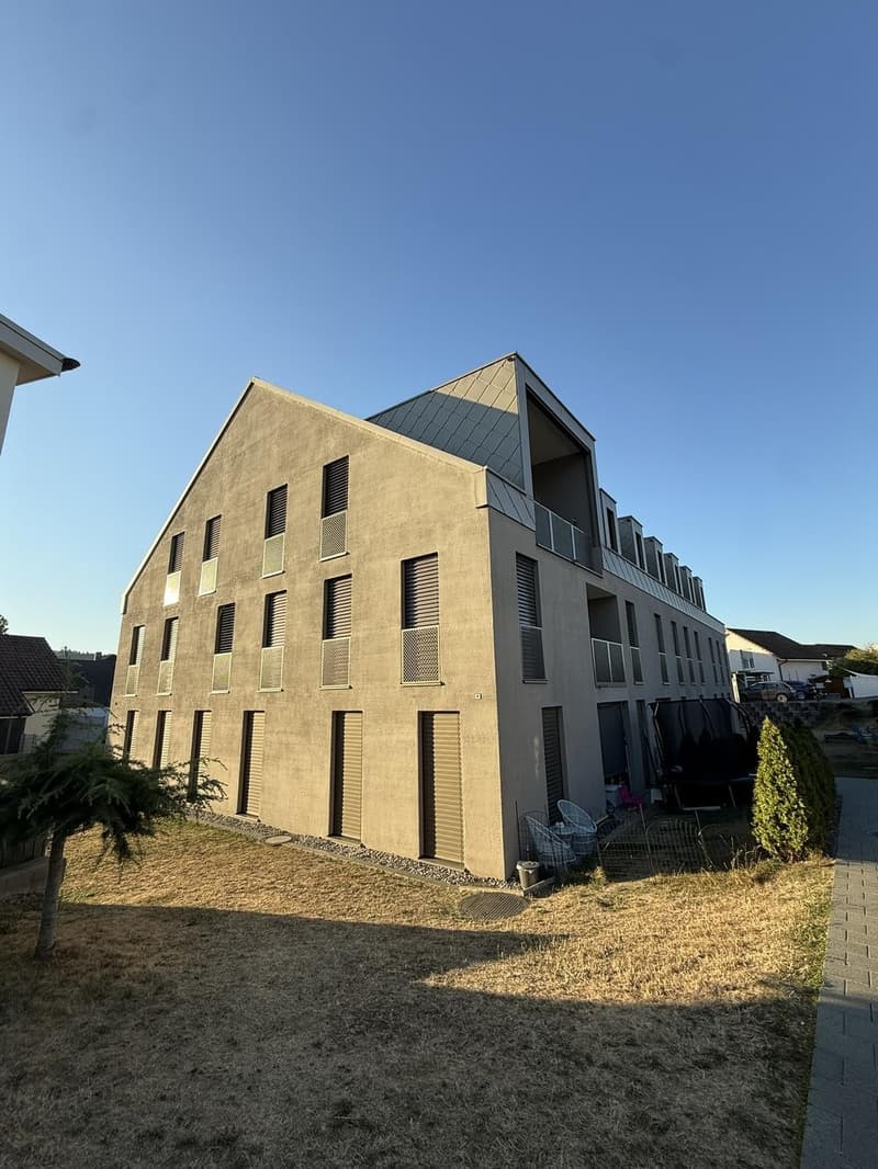 Moderne 4.5-Zimmerwohnung 2 Einstellhallenplätze inklusive in Niedergösgen (1)