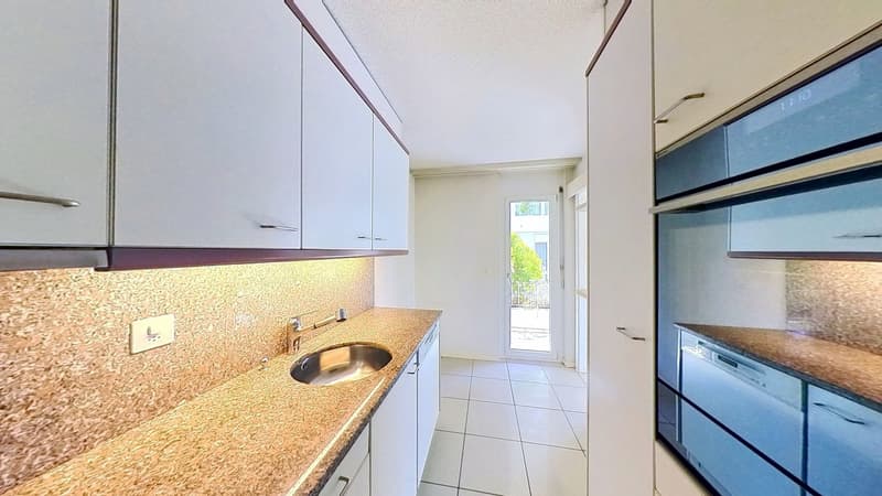 3½-Zimmer-Wohnung im 1. Obergeschoss mit Lift (5)
