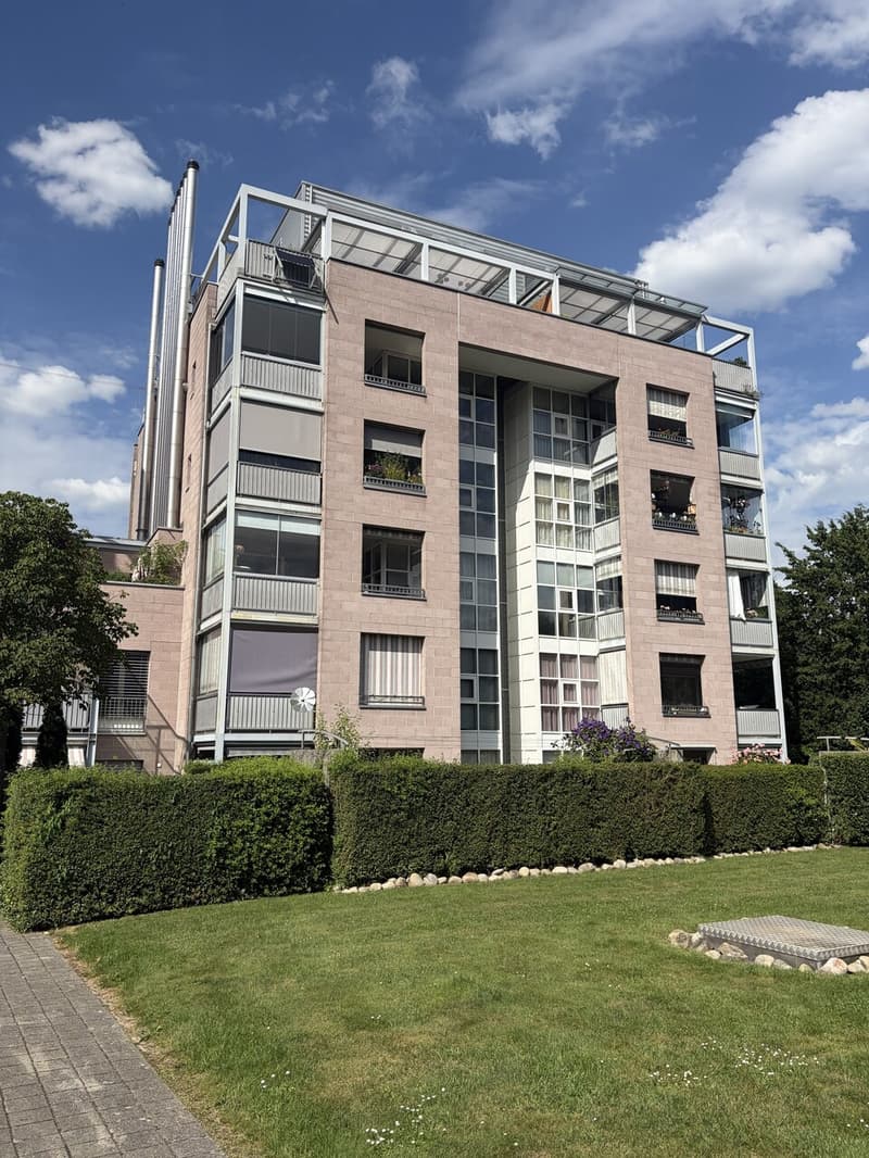 Attraktive 4½-Zimmer-Wohnung mit zwei Balkonen, Einstellhallenplatz (12)