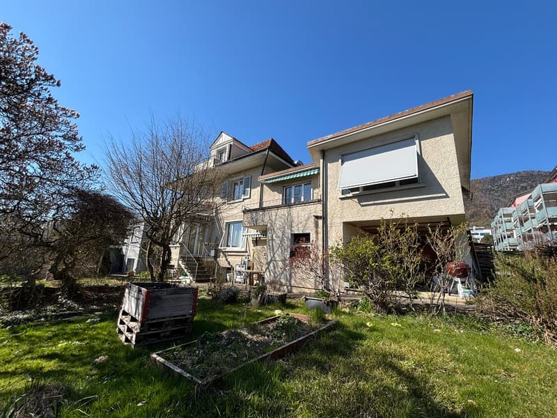 Einfamilienhaus mit Einliegerwohnung und grossem Garten (18)