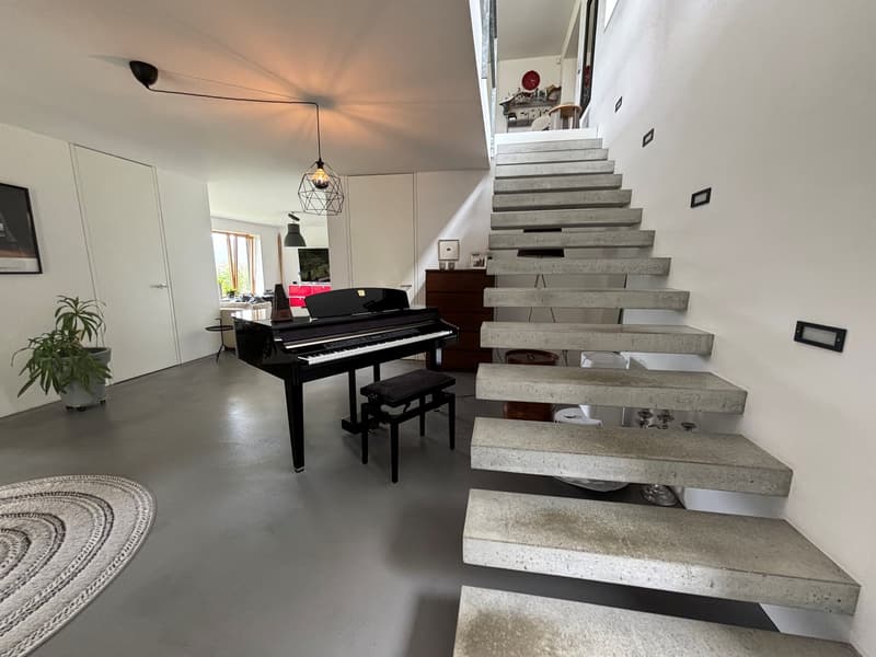 Grosszügiges 5.5-Zimmer-Einfamilienhaus in Bellmund (11)