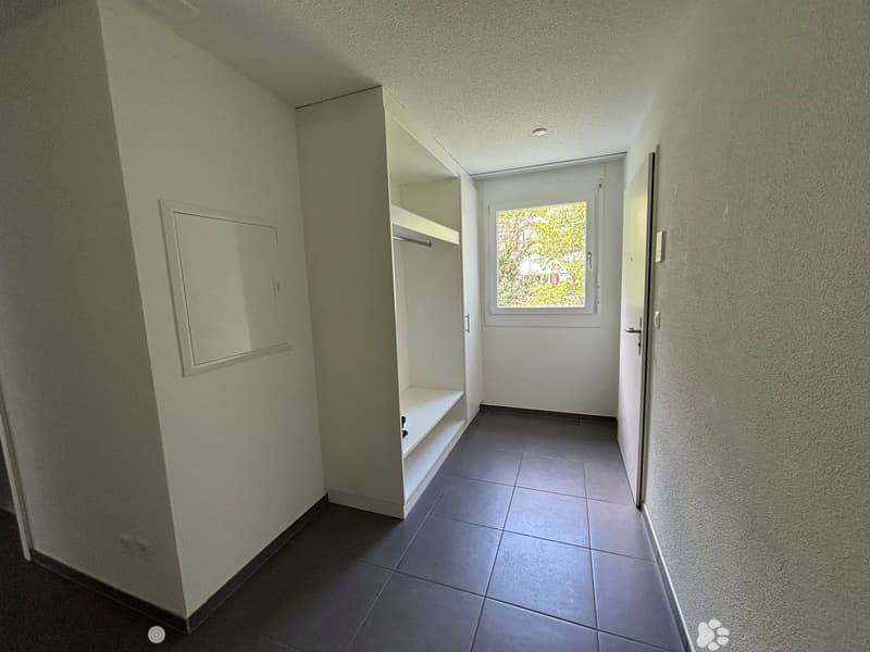 4.5-Zimmer-Wohnung mit Balkon und Weitsicht (3)