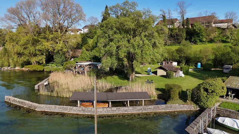 Exklusives Bauland am Bielersee mit Fischerbootshaus (2)