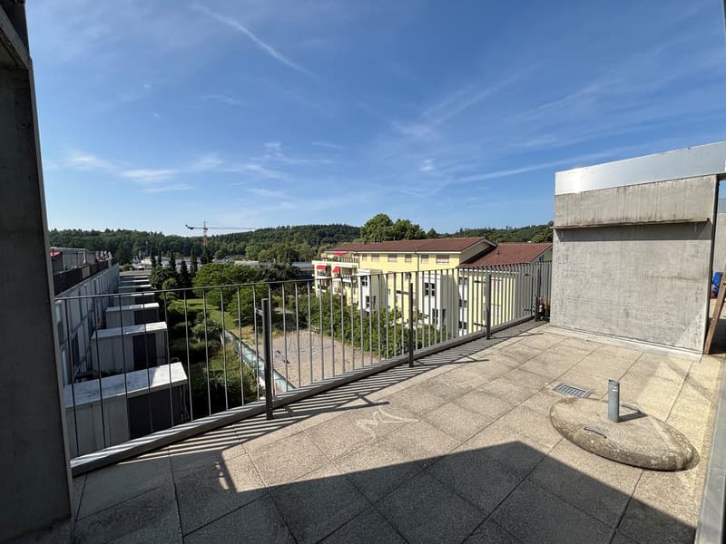 Helle 4.5-Zimmer-Duplexwohnung mit Balkon in Biel (13)