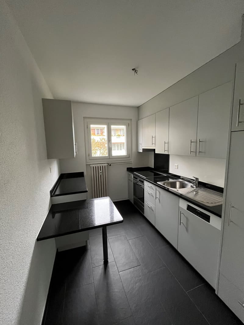 Gemütliche 3-Zimmer-Wohnung mit Balkon in Nidau (5)