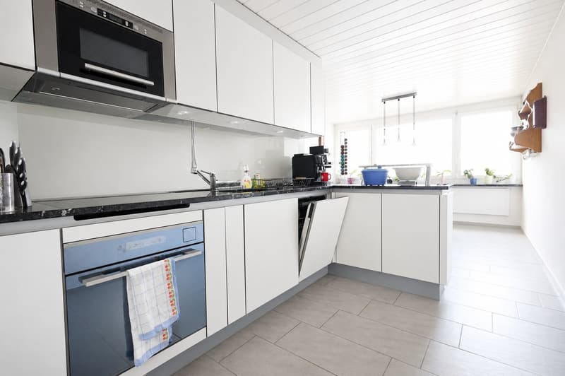 Grosszügige 5-Zimmer-Wohnung mit Weitsicht in Ipsach (4)