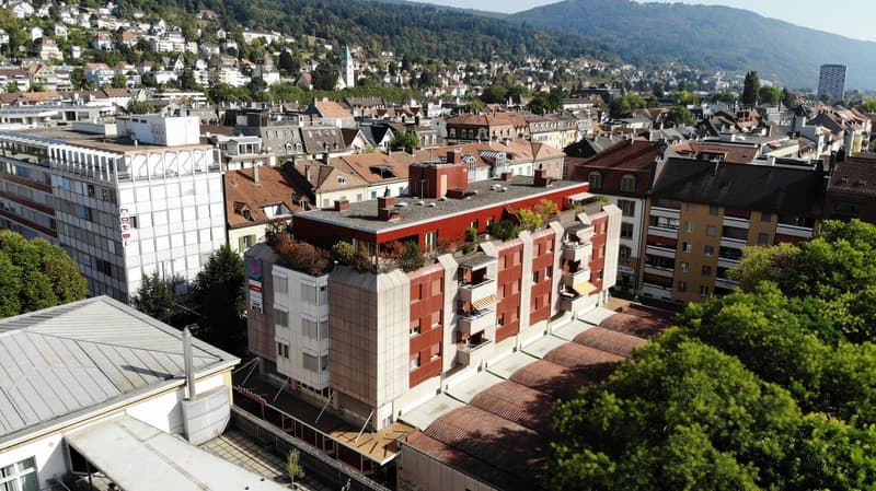 Helle 4.5-Zimmer-Wohnung mit Balkon im Zentrum von Biel (8)
